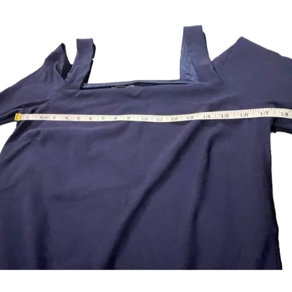 Boston Proper Cold Shoulder Long Sleeves Travel Collection Wide Band Hem… - Picture 8 of 13